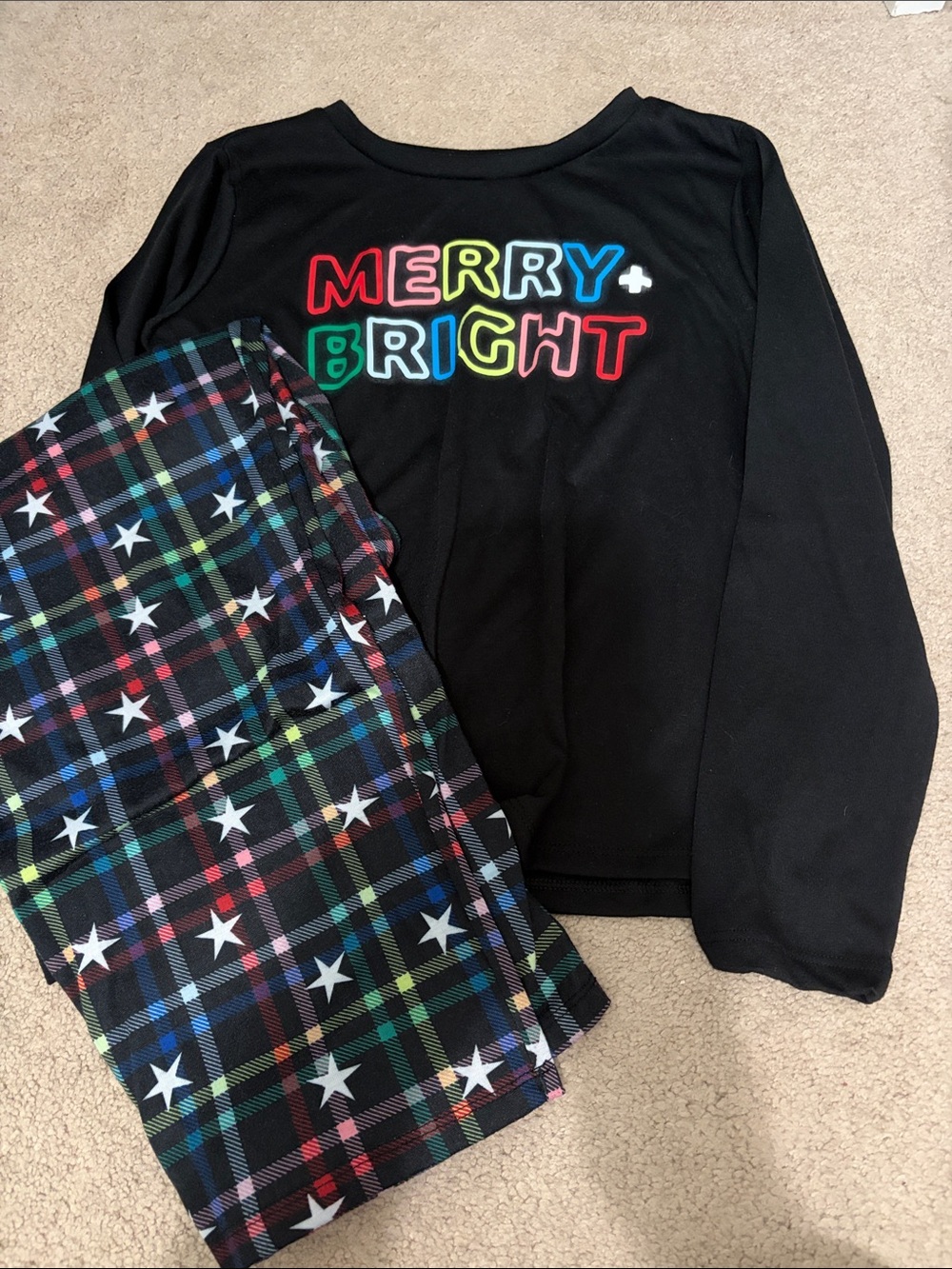 Cat & Jack Black 'Merry + Bright' Pajama Set with Multicolor Plaid Pants
